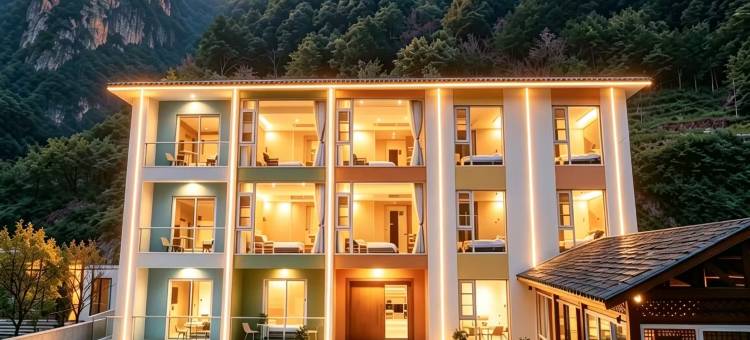 阅山郡・遇见山野｜设计师奢享观景度假美宿(老君山中灵索道店)图片