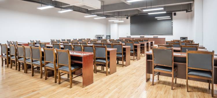 朋礼酒店(成都东郊记忆理工大学地铁站店)图片