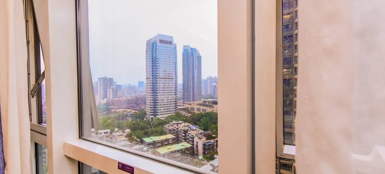 斯维登酒店(成都九眼桥牛王庙地铁站店)图片