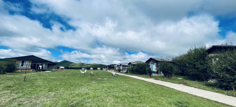 若尔盖若水湾度假村图片