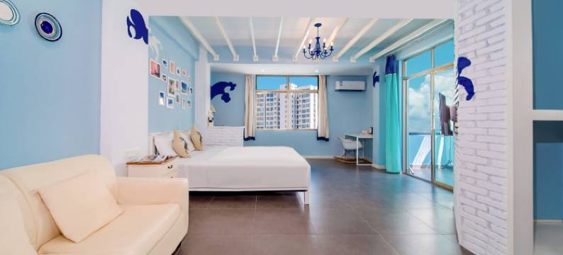 哪里那里海岸精品客栈(三亚大东海店)图片