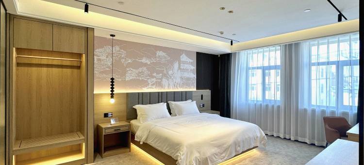 海伦悦柏酒店图片