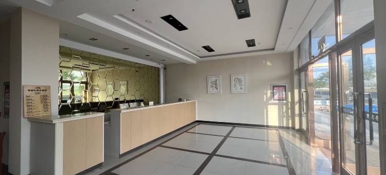 鞍山佳都乐宾馆图片