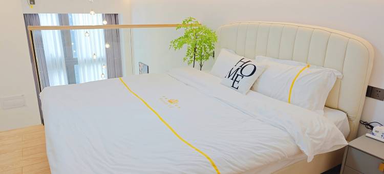 仟禧海景Loft公寓(龙光世纪商务中心高铁站店)图片