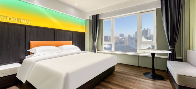 轻呈高空酒店(哈尔滨西站万达广场店)图片