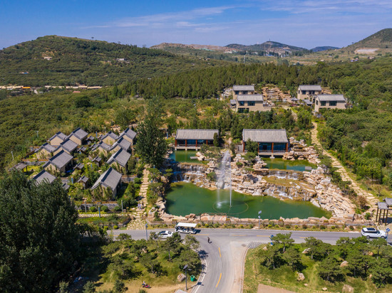 兰陵压油沟麦山民宿