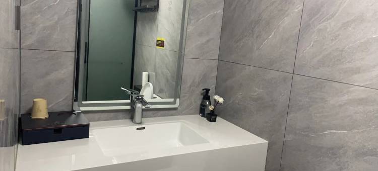 志宇网鱼电竞商务酒店(华隆步步高万达店)图片