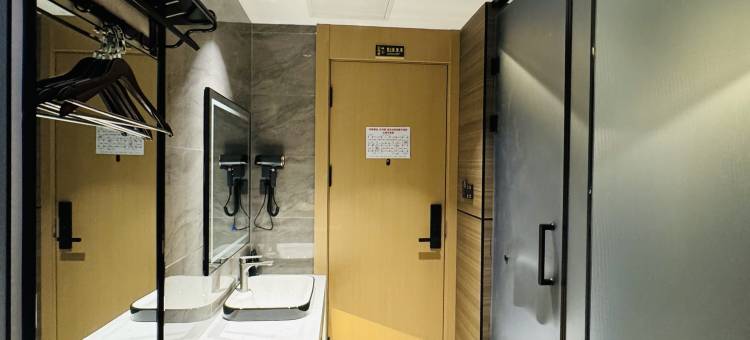如家UP华驿精选酒店(乌鲁木齐市第101中学)图片