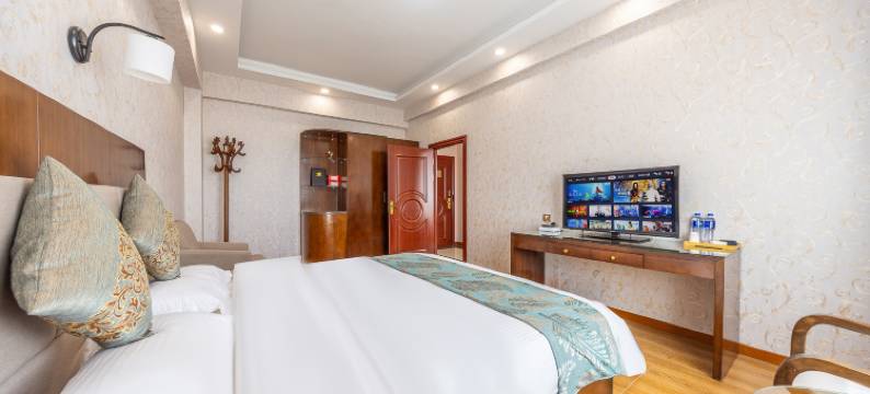 鑫吉假日酒店(祁连县文化广场店)图片