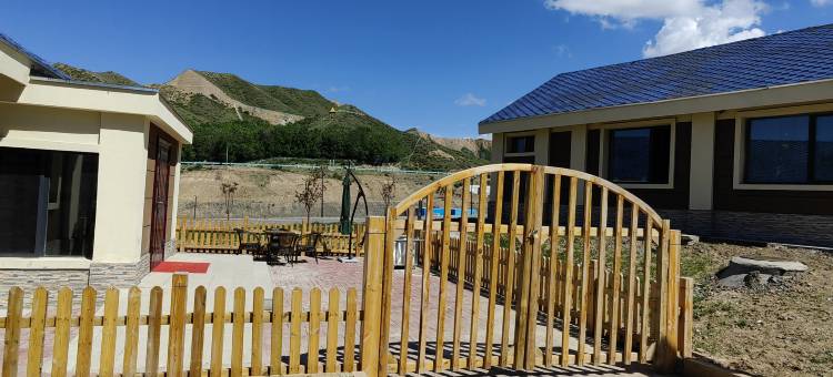 乌苏见山·Mountai view独库天路征服者独山子驿站(独库公路店)图片