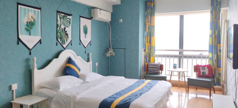 诺亚精品酒店(悦海新天地机场大巴店)图片