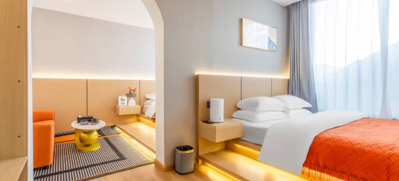 何舍·山舍供氧观景美宿(香格里拉独克宗古城龟山公园店)图片