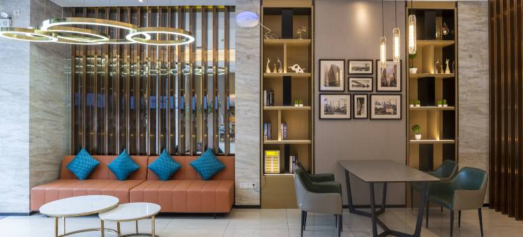 城市便捷酒店(钟祥中百百货承天华府店)图片