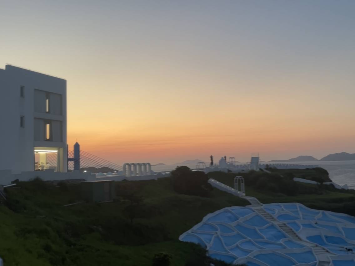 嵊泗亿承轻奢海景悬崖美宿(嵊山枸杞景区店)图片