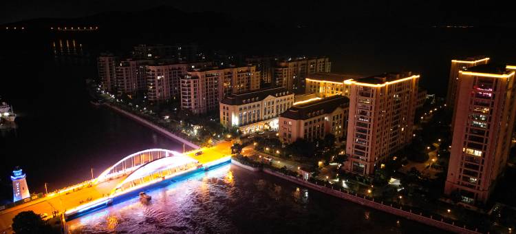 岱山海澜雅湾酒店(绿城蔚蓝新天地店)图片