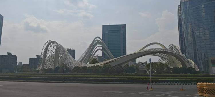 星光青年旅社(世界城光谷步行街店)图片