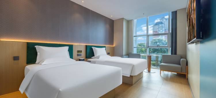 南苑E家Plus酒店(宁波北仑长江路店)图片