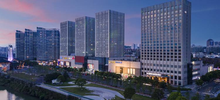 宜昌富力皇冠假日酒店(三峡游客中心伍家岗万达广场店)图片