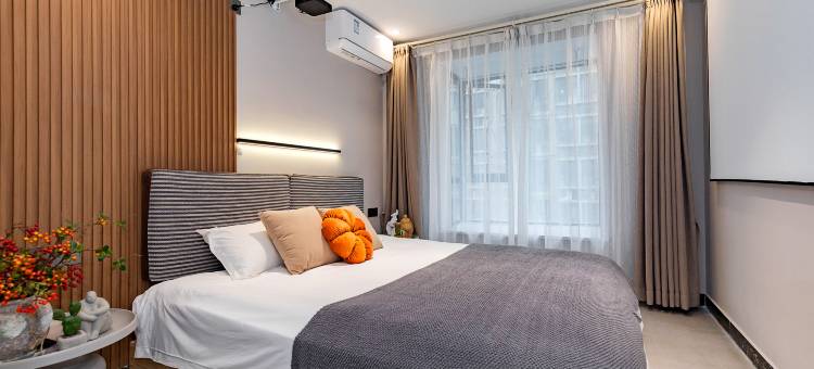 如家UP华驿精选酒店(南京南站北广场明发广场地铁站店)图片