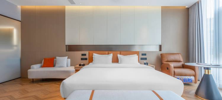 智遇酒店(镇雄街心花园店)图片