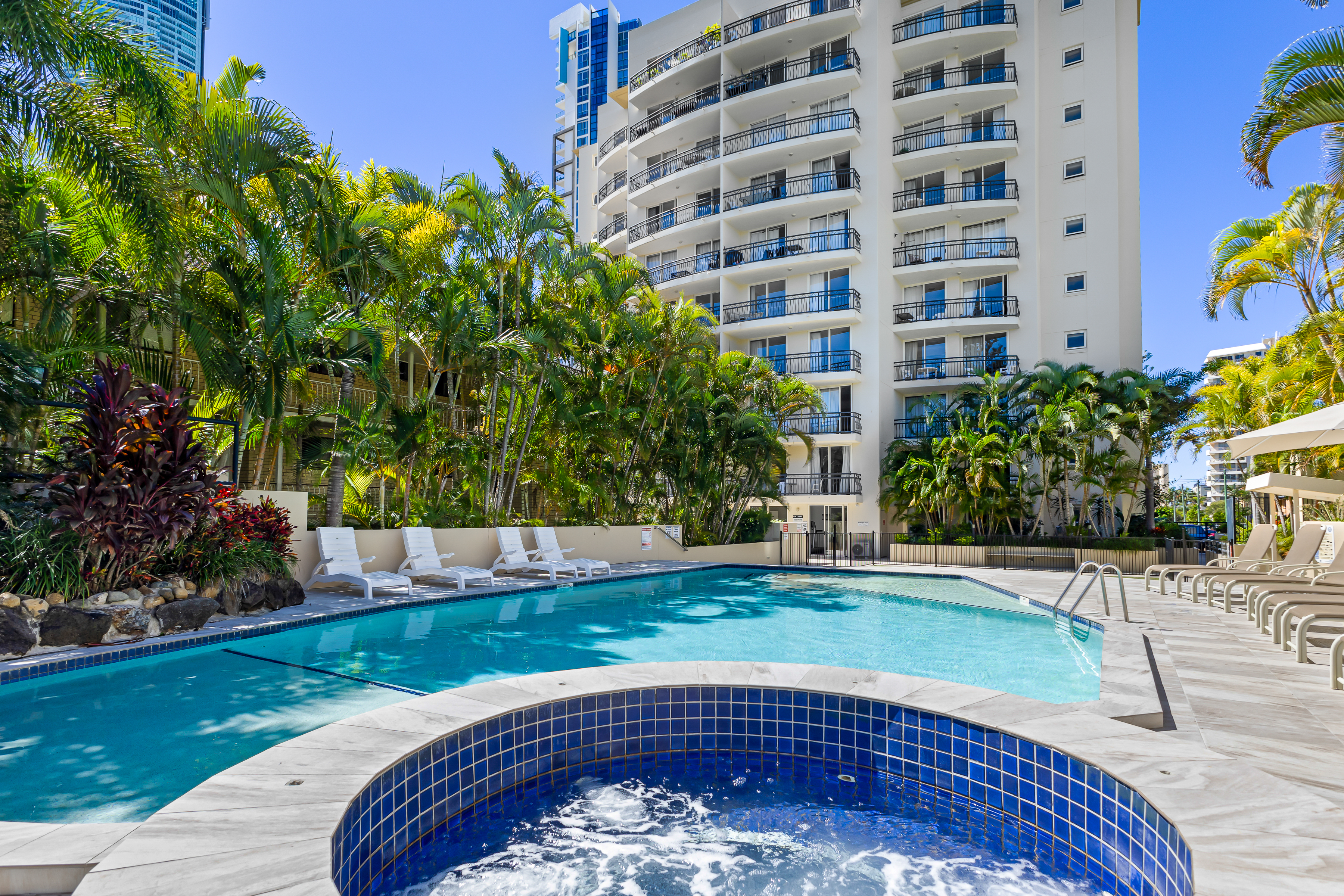 Palazzo Colonnades Over view