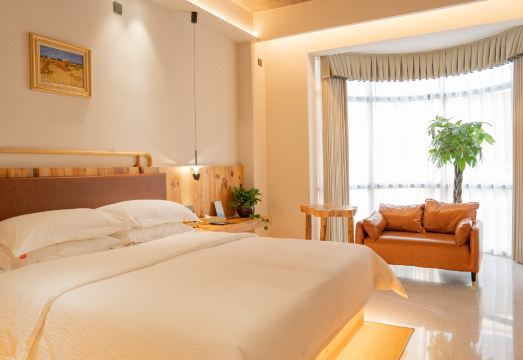 Qinyuanchun Residence (Tianmen Mountain Cableway Branch) Hotel Overview