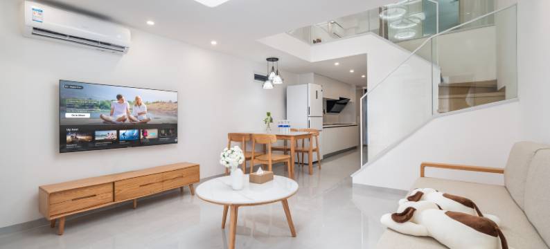 椰子宿下·听蓝·LOFT设计城市艺宿(三亚湾凤凰机场店)图片