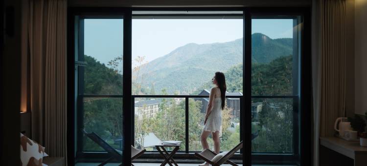 云栖兰亭·星空泳池度假美宿(安吉云上草原店)图片