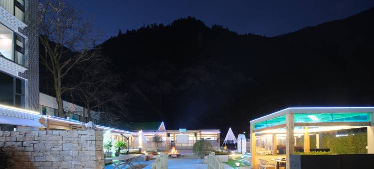 清河瑞锦温泉度假酒店(理县毕棚沟景区理小路店)图片