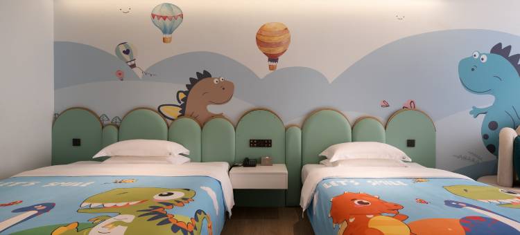 梦龙兰欧酒店 (自贡方特恐龙王国店)图片