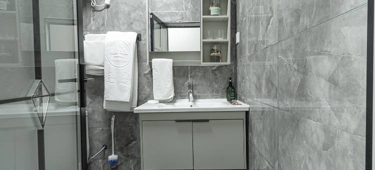 月畔云景商务酒店图片