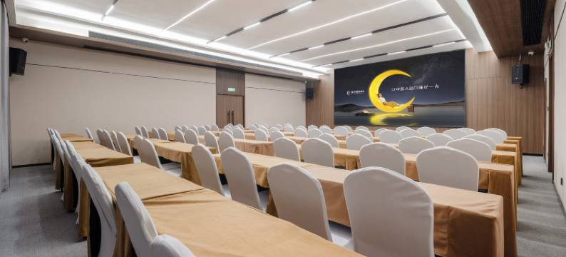 城市便捷酒店(南宁中山路夜市朝阳广场地铁站店)图片