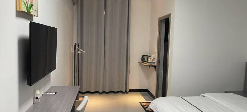 阳光民宿(肇庆东站店)图片