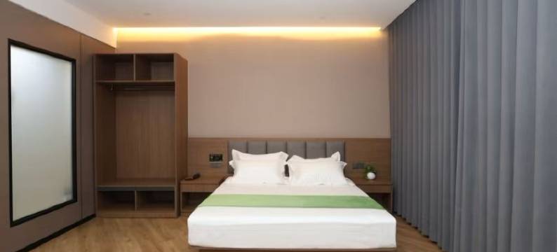 吉木萨尔五星湾酒店图片