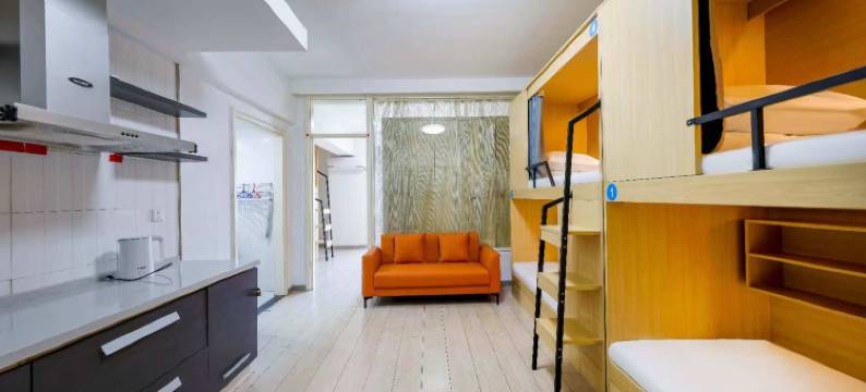 傲雪青年旅舍(太原街万达店)图片