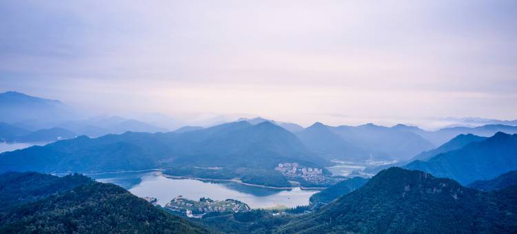黄山山水度假酒店(太平湖风景区店)图片