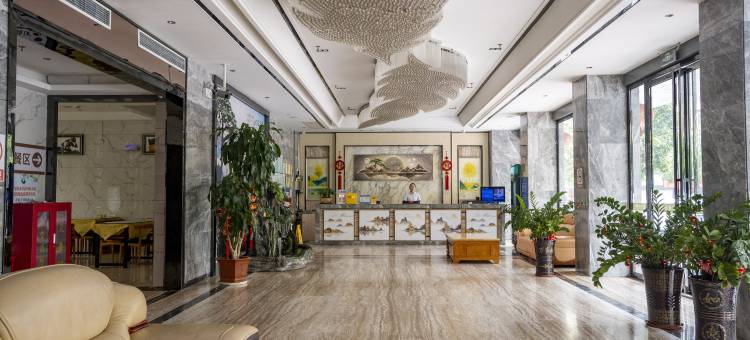 羽梵酒店(高州城东客运站店)图片