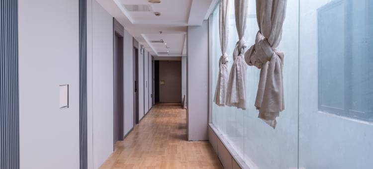 锐思特酒店(上海共康路地铁站宝山万达广场店)图片