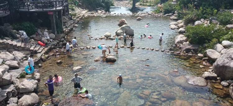 花筑·庐山枕泉居度假村(三叠泉瀑布店)图片