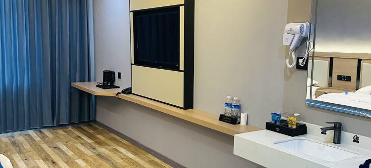 骏怡连锁酒店(八一东路店)图片