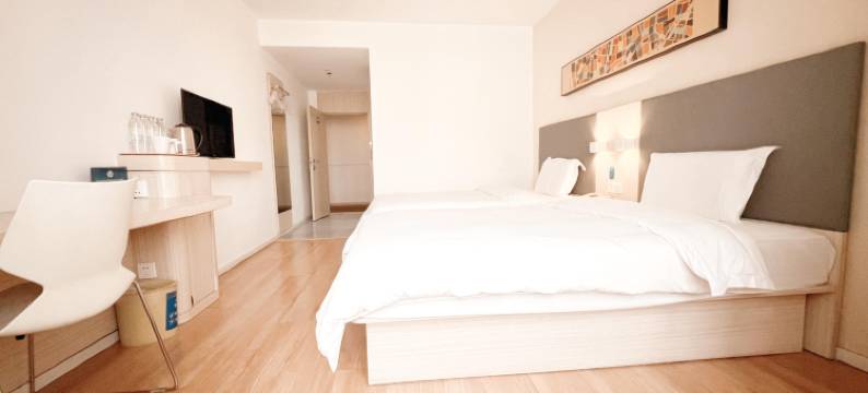 鑫润酒店(北京良乡西路苏庄地铁站店)图片