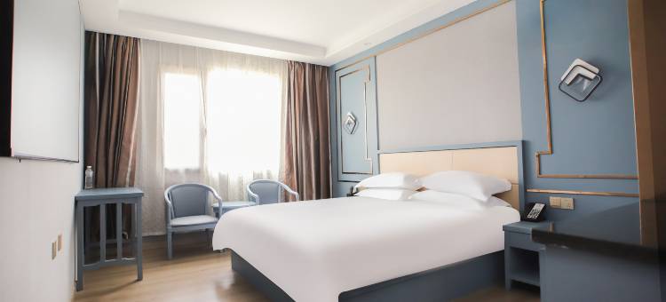 满江红酒店(江山体育馆店)图片