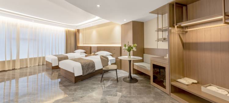 霍林郭勒鸿泰舜天酒店图片