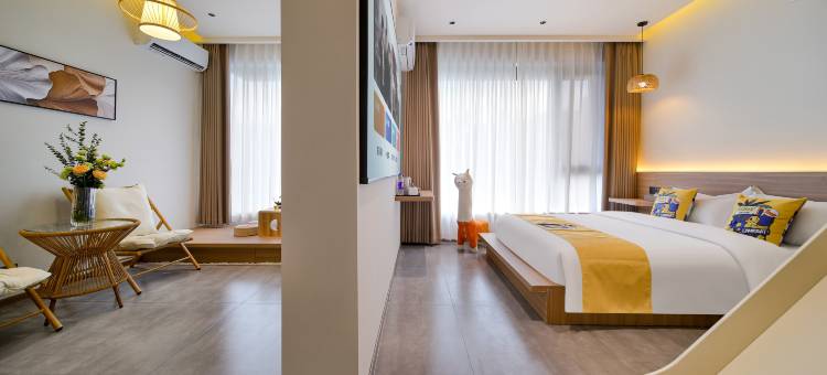 万岁居民宿(开封清明上河园店)图片