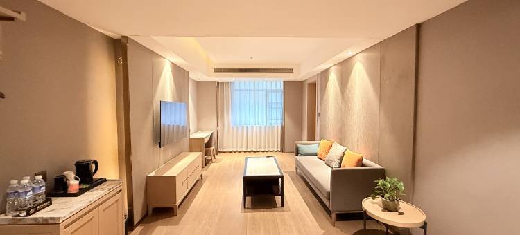 昆仑乐居酒店(孟州人民广场店)图片