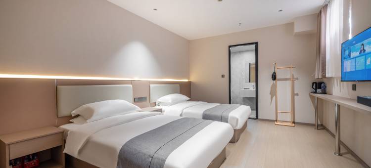 云绯酒店(武汉江汉路步行街大智路地铁站店)图片