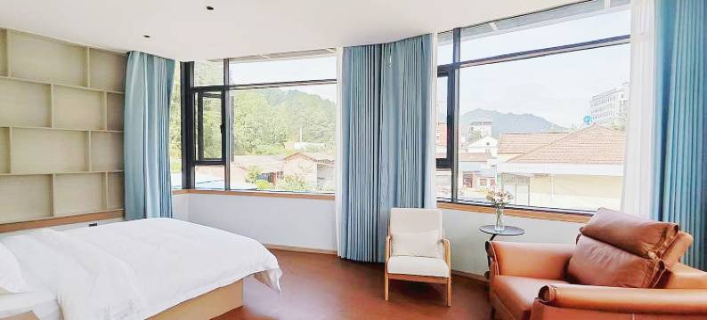 紫荆庭院酒店图片