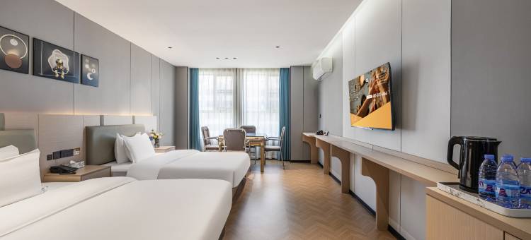 丽橙酒店·悦(景德镇乐平市华达购物中心店)图片