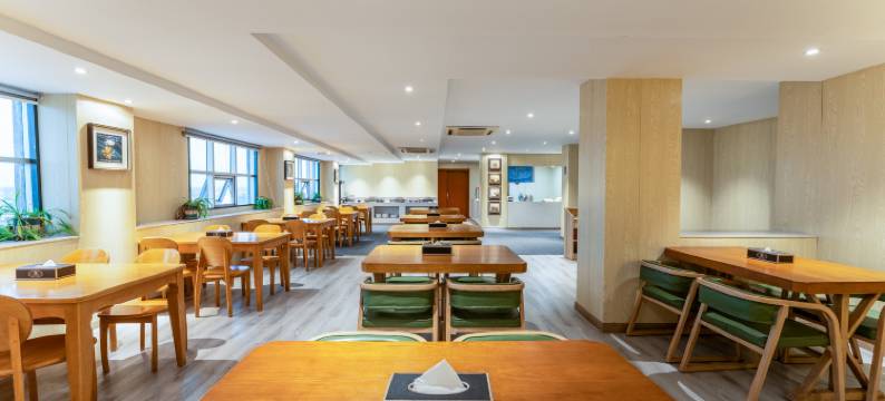 德安奥中大酒店(朝阳路步行街店)图片