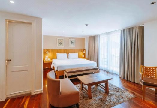 Sugarland Hotel Hotel Overview